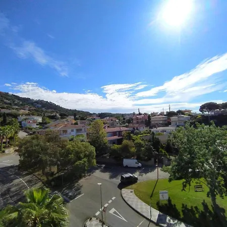 Remo Just Entirely Remodeled Apartment *