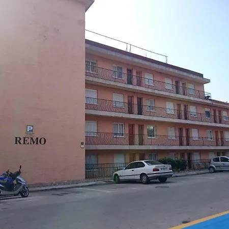 Remo Just Entirely Remodeled * Lloret de Mar